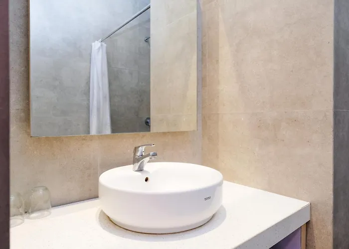 Lega Legi Town House By The Lavana 4*