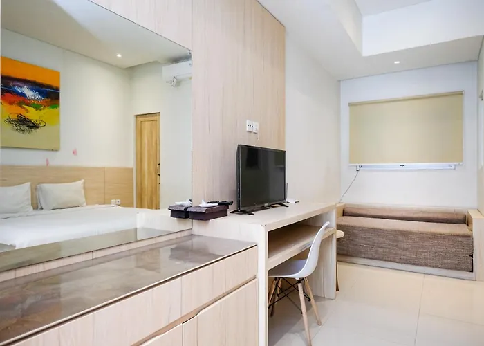 Lega Legi Town House By The Lavana