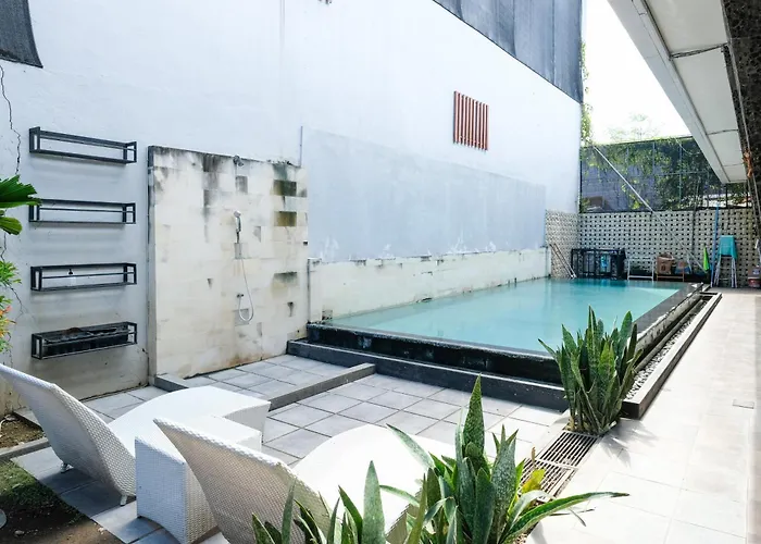 Lega Legi Town House By The Lavana ゲストハウス