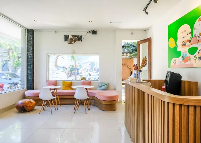 Lega Legi Town House By The Lavana ゲストハウス 4*