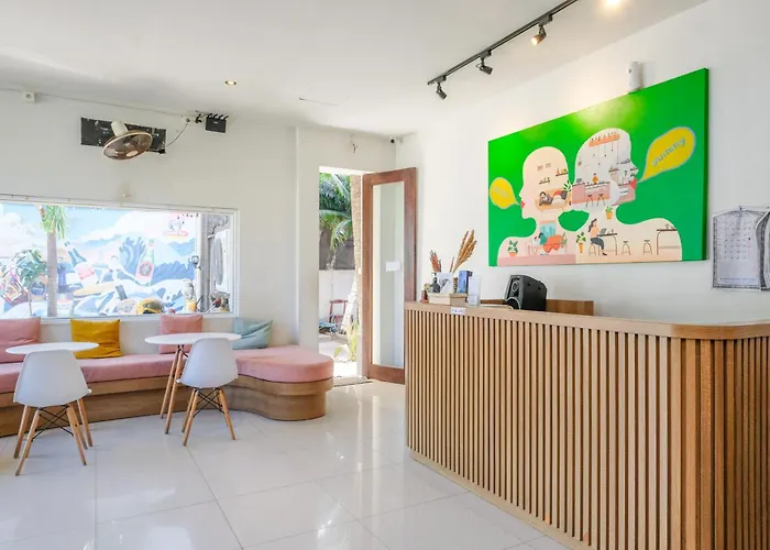 Lega Legi Town House By The Lavana ゲストハウス スミニャック