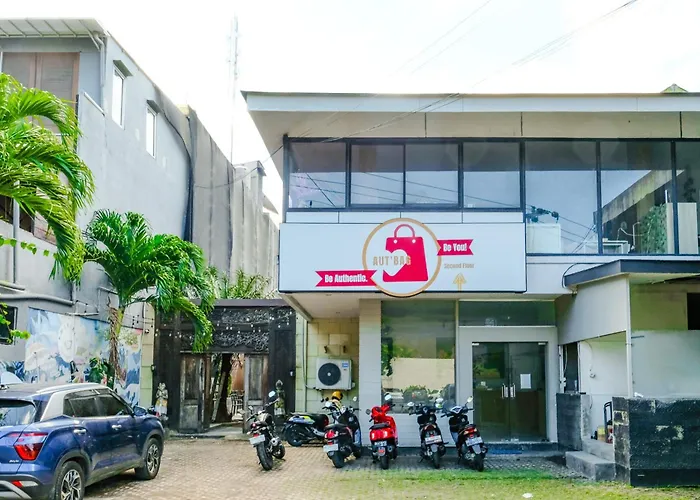 Lega Legi Town House By The Lavana 4*